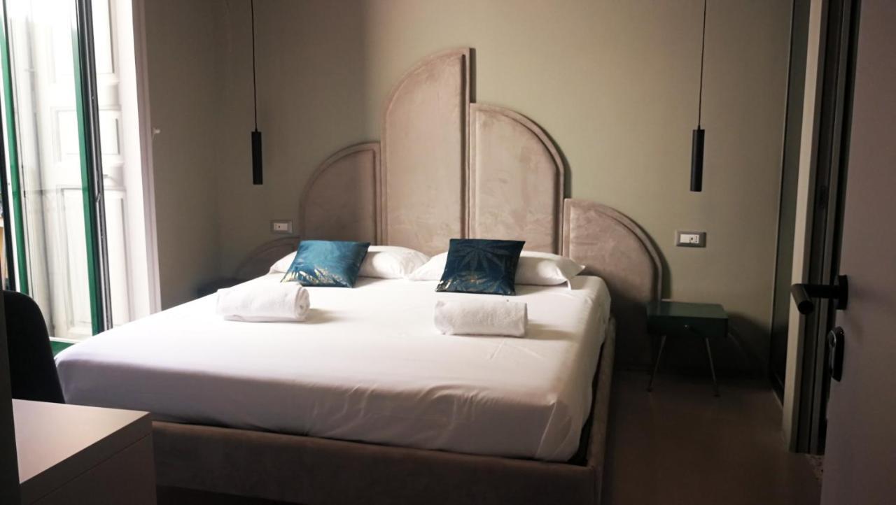 Luciani 33 Luxury Rooms Салерно Екстериор снимка