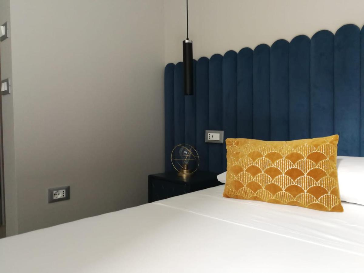 Luciani 33 Luxury Rooms Салерно Екстериор снимка