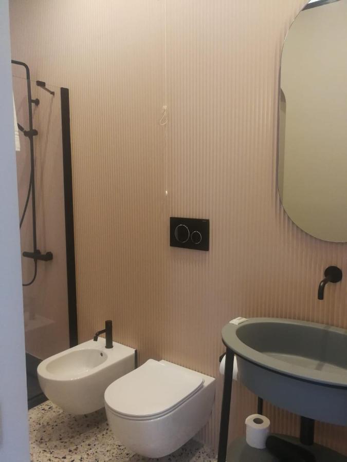 Luciani 33 Luxury Rooms Салерно Екстериор снимка